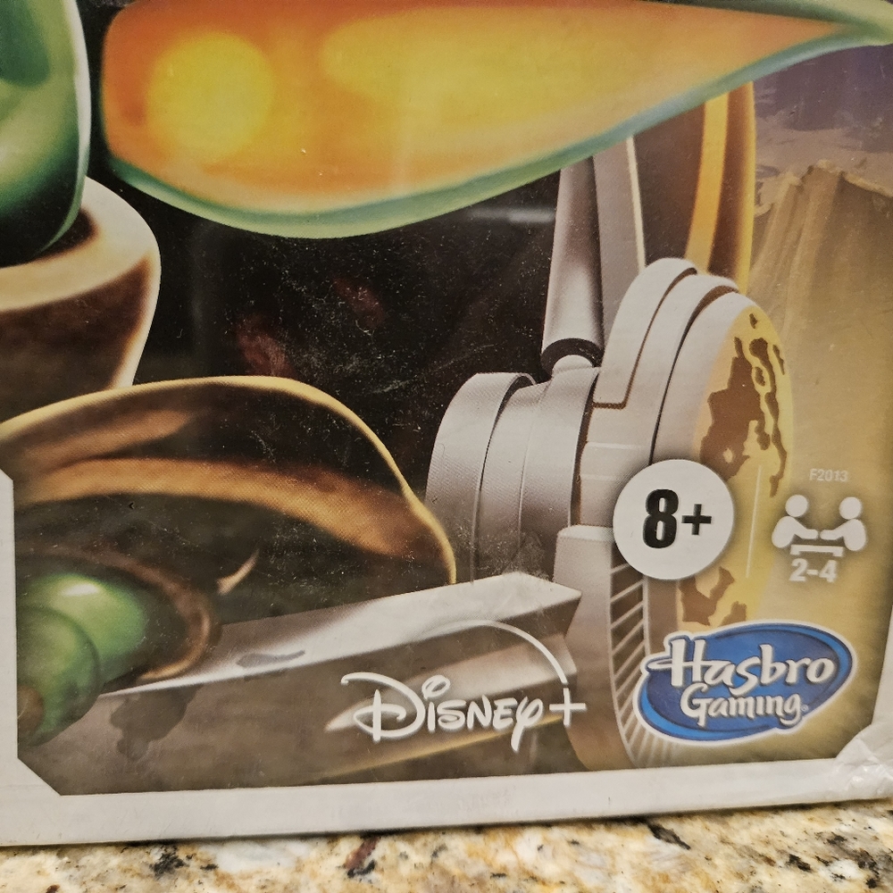 Star Wars The Mandalorian Monopoly Board Game SEALED Complete - Picture 10 of 16